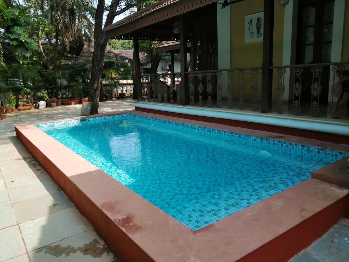 Surya Kiran Heritage Hotel Панаджи Экстерьер фото