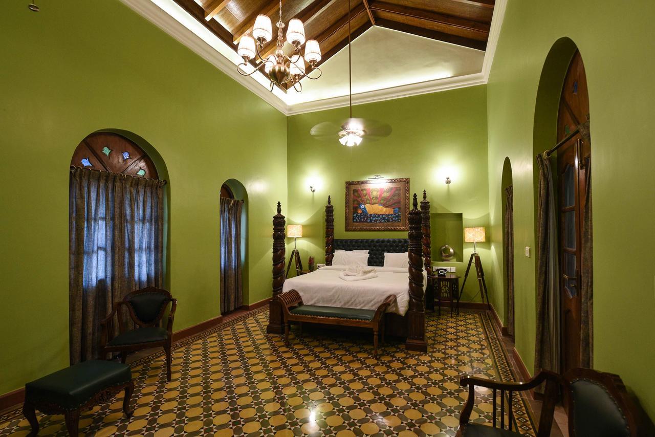 Surya Kiran Heritage Hotel Панаджи Экстерьер фото