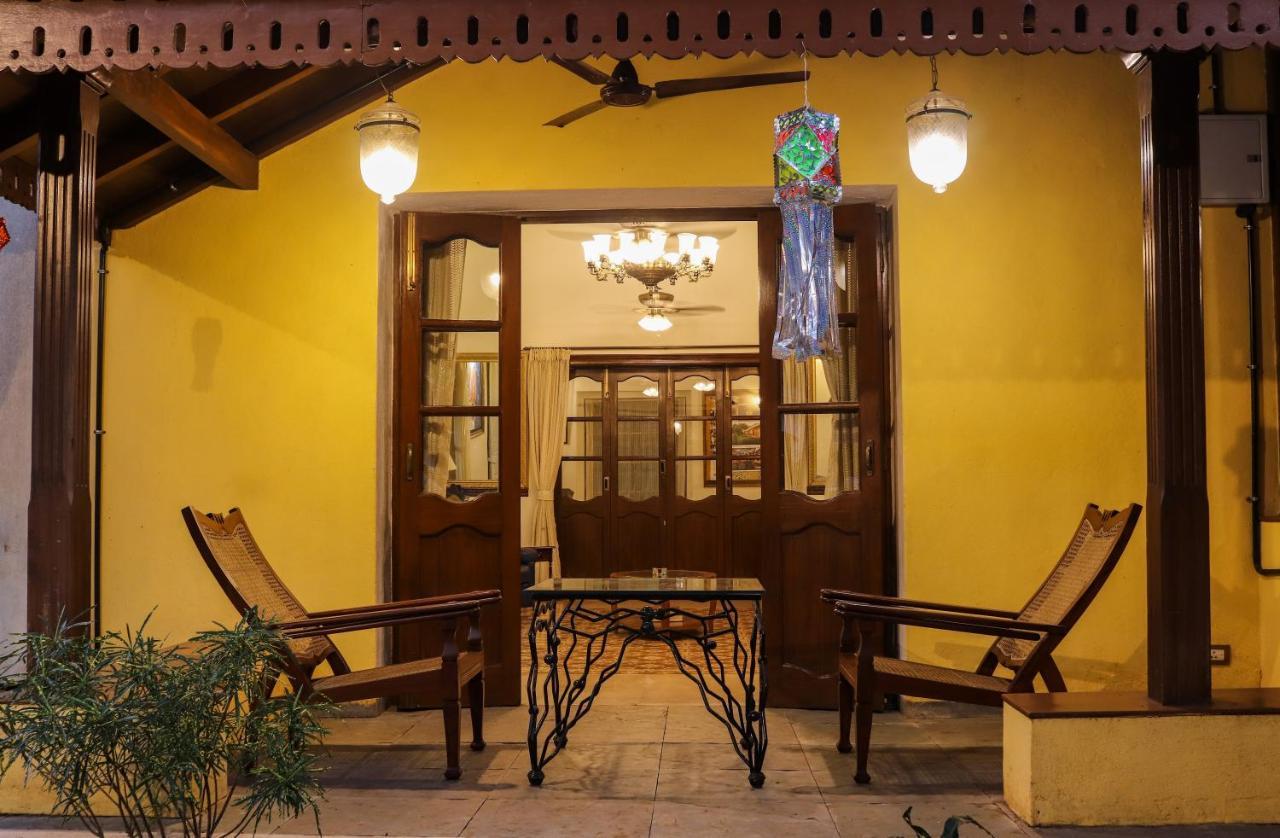 Surya Kiran Heritage Hotel Панаджи Экстерьер фото